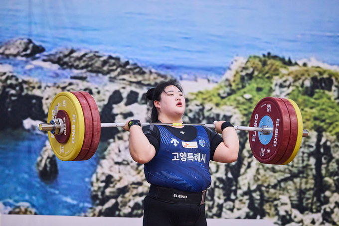 역도 박혜정 선수. 사진=SK텔레콤