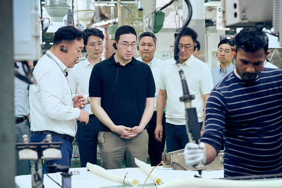 구광모 LG 회장, 인도네시아 현장 경영…배터리·가전·R&D 글로벌 성장 전략 점검